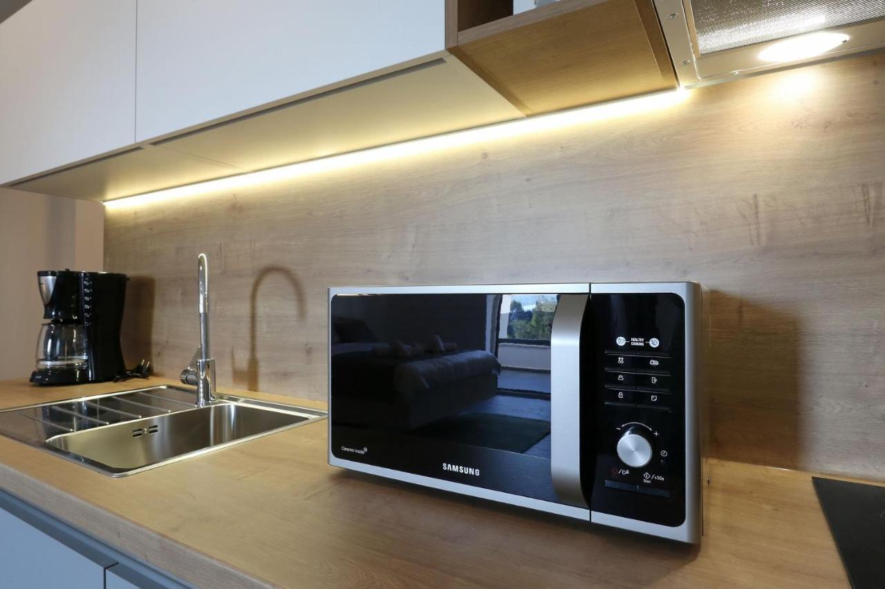 Villa Ankora 1 With Heated Pool 比奥格勒·纳·莫鲁 外观 照片