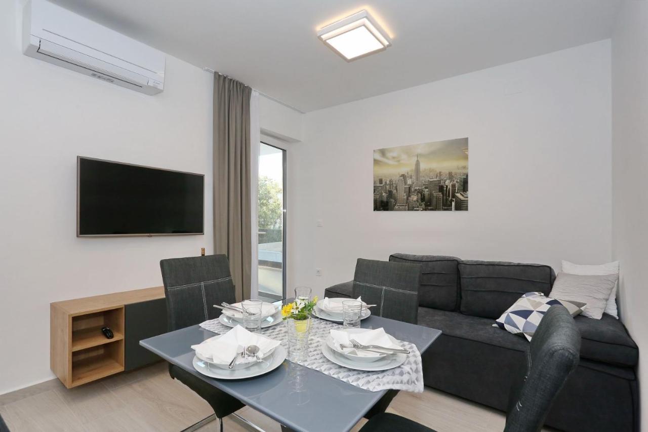 Villa Ankora 1 With Heated Pool 比奥格勒·纳·莫鲁 外观 照片
